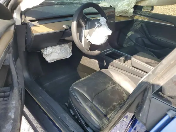 5YJ3E1EA1MF045381 2021 TESLA MODEL 3 - Image 8