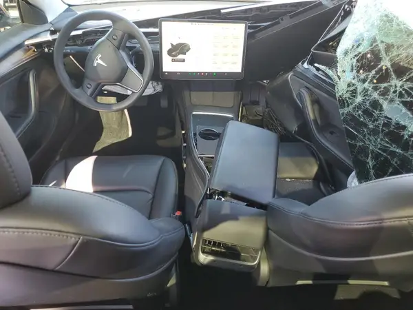 5YJ3E1EA1MF048667 2021 TESLA MODEL 3 - Image 8