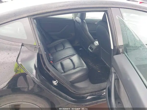 5YJ3E1EA1MF058048 2021 TESLA MODEL 3 - Image 8