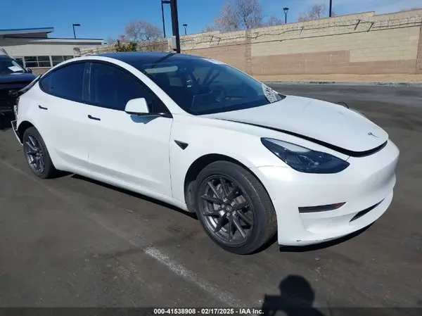 5YJ3E1EA1MF058308 2021 TESLA MODEL 3 - Image 1