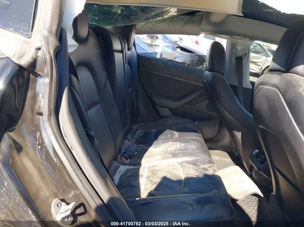 5YJ3E1EA1MF059829 2021 TESLA MODEL 3 - Image 8