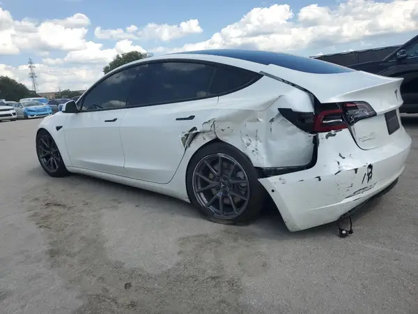 5YJ3E1EA1MF064335 2021 TESLA MODEL 3 - Image 2