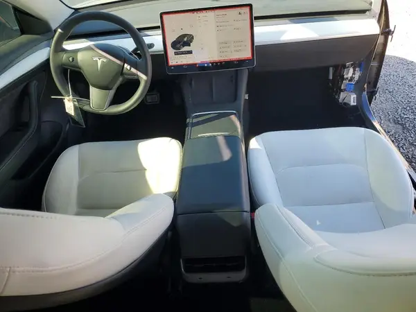 5YJ3E1EA1MF072421 2021 TESLA MODEL 3 - Image 8