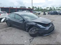 5YJ3E1EA1MF077795 2021 TESLA MODEL 3