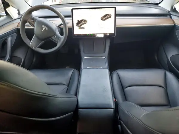 5YJ3E1EA1MF085265 2021 TESLA MODEL 3 - Image 8