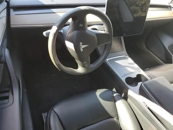 5YJ3E1EA1MF085590 2021 TESLA MODEL 3 - Image 8