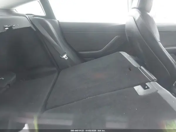 5YJ3E1EA1MF093964 2021 TESLA MODEL 3 - Image 8