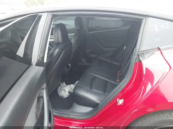 5YJ3E1EA1MF095472 2021 TESLA MODEL 3 - Image 8