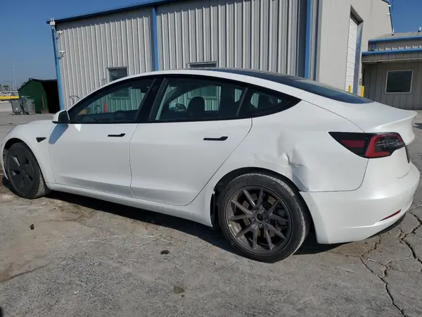 5YJ3E1EA1MF098212 2021 TESLA MODEL 3 - Image 2