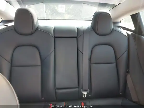 5YJ3E1EA1MF848501 2021 TESLA MODEL 3 - Image 8