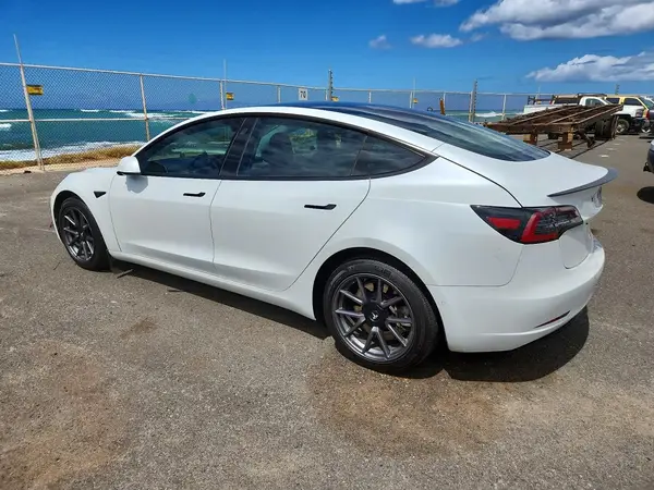 5YJ3E1EA1MF851480 2021 TESLA MODEL 3 - Image 2