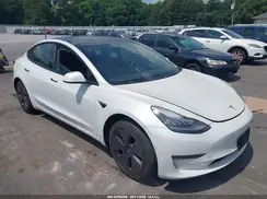 5YJ3E1EA1MF854217 2021 TESLA MODEL 3