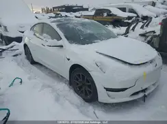 5YJ3E1EA1MF857148 2021 TESLA MODEL 3