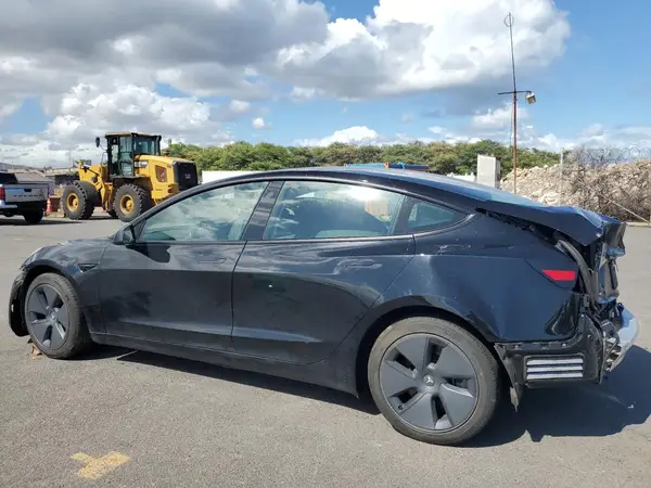 5YJ3E1EA1MF859451 2021 TESLA MODEL 3 - Image 2