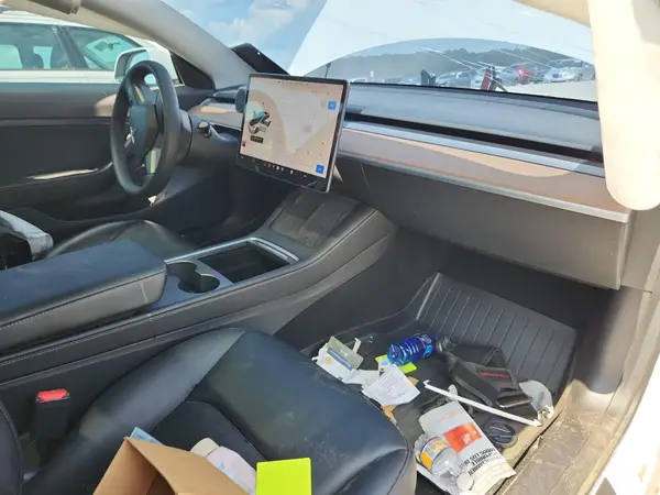 5YJ3E1EA1MF867100 2021 TESLA MODEL 3 - Image 8