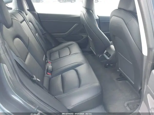 5YJ3E1EA1MF867579 2021 TESLA MODEL 3 - Image 8