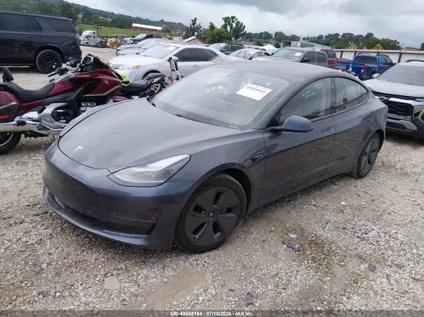 5YJ3E1EA1MF872989 2021 TESLA MODEL 3 - Image 2