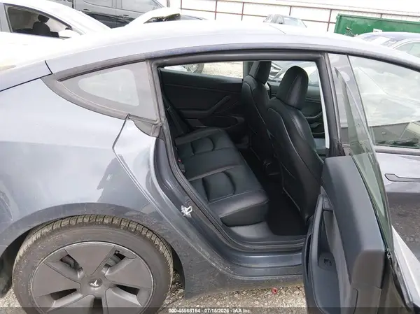 5YJ3E1EA1MF872989 2021 TESLA MODEL 3 - Image 8