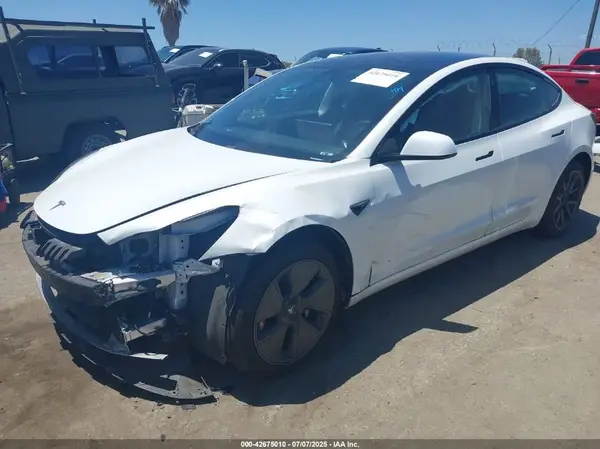 5YJ3E1EA1MF873558 2021 TESLA MODEL 3 - Image 2