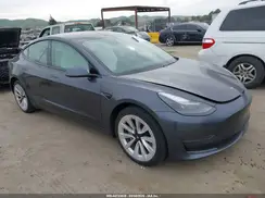 5YJ3E1EA1MF877495 2021 TESLA MODEL 3
