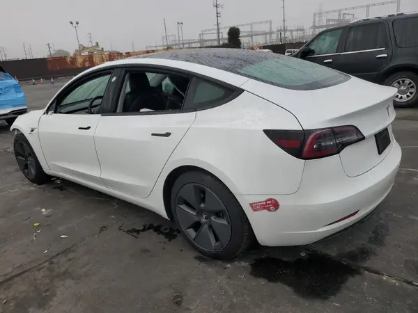 5YJ3E1EA1MF906221 2021 TESLA MODEL 3 - Image 2