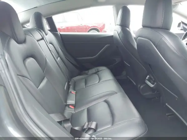 5YJ3E1EA1MF911192 2021 TESLA MODEL 3 - Image 8