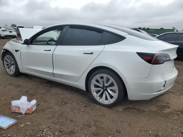 5YJ3E1EA1MF917106 2021 TESLA MODEL 3 - Image 2