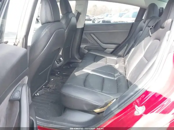 5YJ3E1EA1MF919356 2021 TESLA MODEL 3 - Image 8