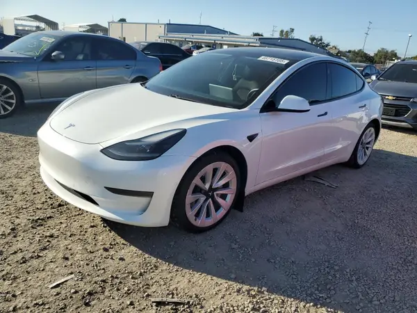 5YJ3E1EA1MF928445 2021 TESLA MODEL 3 - Image 1