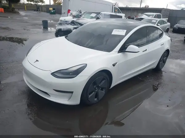 5YJ3E1EA1MF930535 2021 TESLA MODEL 3 - Image 2