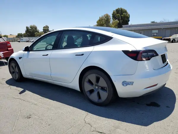 5YJ3E1EA1MF939610 2021 TESLA MODEL 3 - Image 2