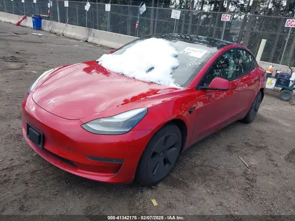 5YJ3E1EA1MF961543 2021 TESLA MODEL 3 - Image 2