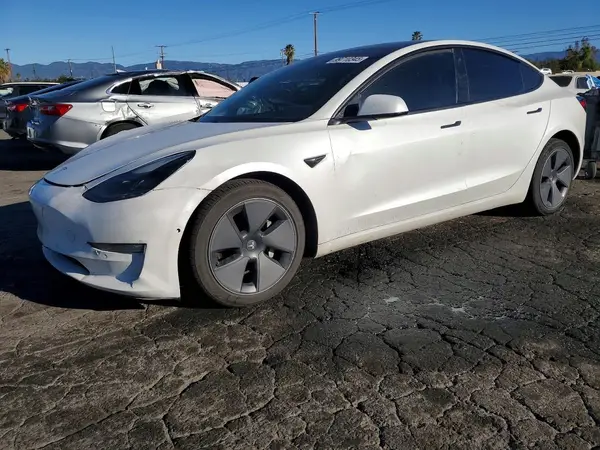 5YJ3E1EA1MF961588 2021 TESLA MODEL 3 - Image 1