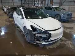 5YJ3E1EA1MF963258 2021 TESLA MODEL 3