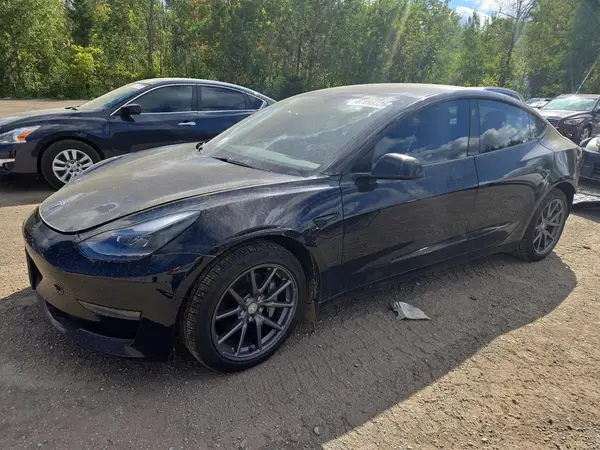 5YJ3E1EA1MF973031 2021 TESLA MODEL 3 - Image 1