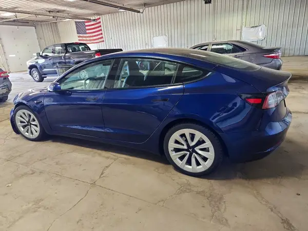 5YJ3E1EA1MF982652 2021 TESLA MODEL 3 - Image 2