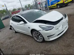 5YJ3E1EA1MF986605 2021 TESLA MODEL 3