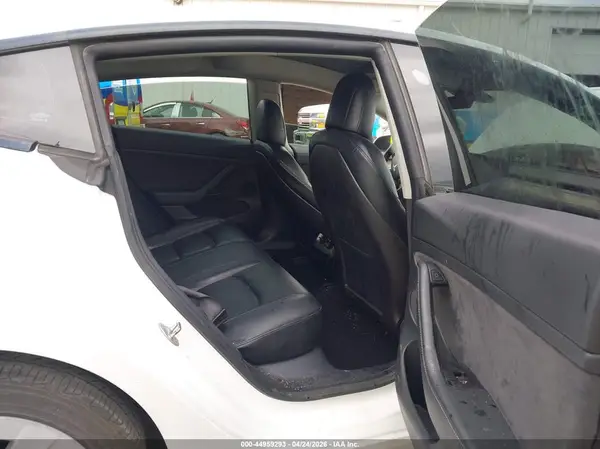 5YJ3E1EA1MF986605 2021 TESLA MODEL 3 - Image 8