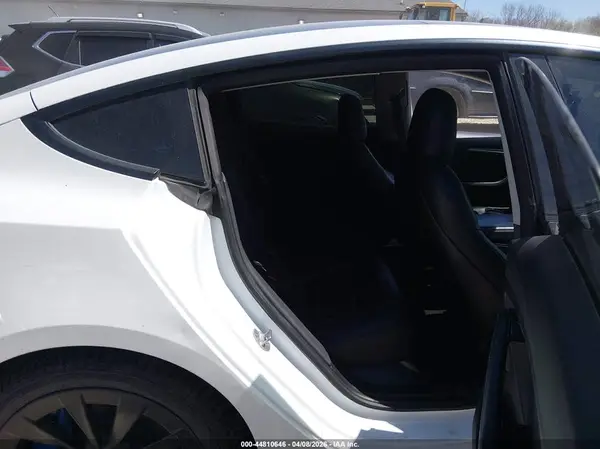 5YJ3E1EA1MF986619 2021 TESLA MODEL 3 - Image 8