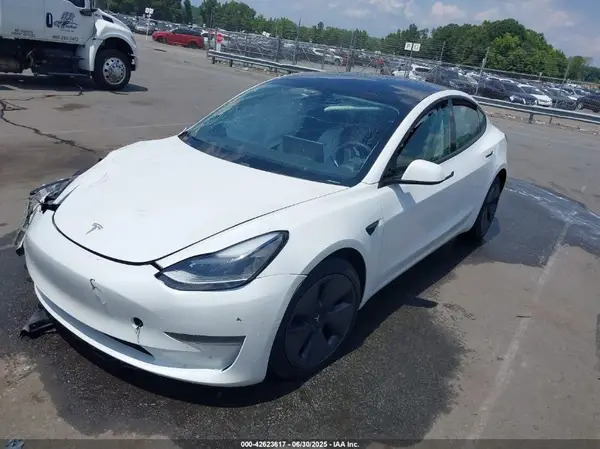 5YJ3E1EA1MF991593 2021 TESLA MODEL 3 - Image 2