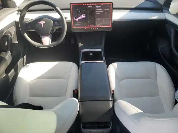 5YJ3E1EA1MF994185 2021 TESLA MODEL 3 - Image 8