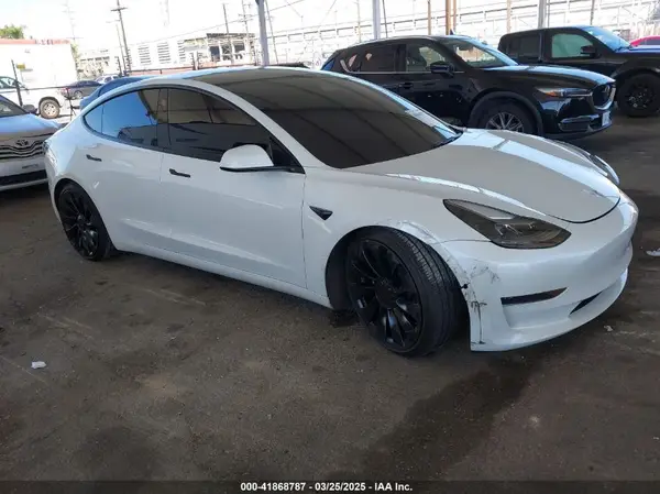 5YJ3E1EA1MF997104 2021 TESLA MODEL 3 - Image 1