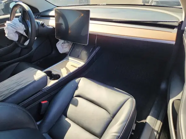 5YJ3E1EA1MF997393 2021 TESLA MODEL 3 - Image 8