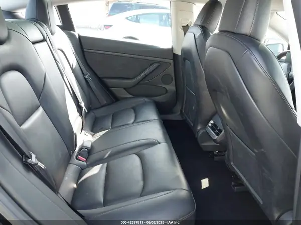 5YJ3E1EA1NF103460 2022 TESLA MODEL 3 - Image 8