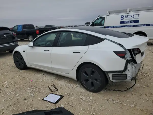 5YJ3E1EA1NF106469 2022 TESLA MODEL 3 - Image 2