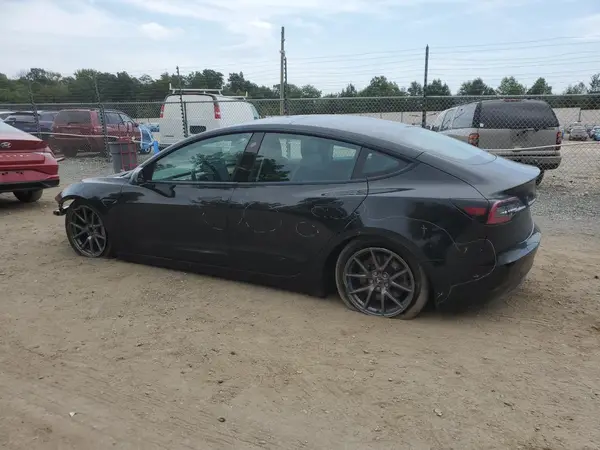 5YJ3E1EA1NF108383 2022 TESLA MODEL 3 - Image 2