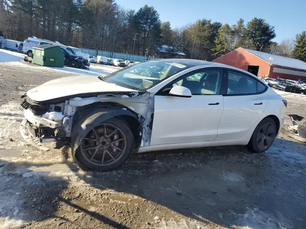 5YJ3E1EA1NF119481 2022 TESLA MODEL 3 - Image 1