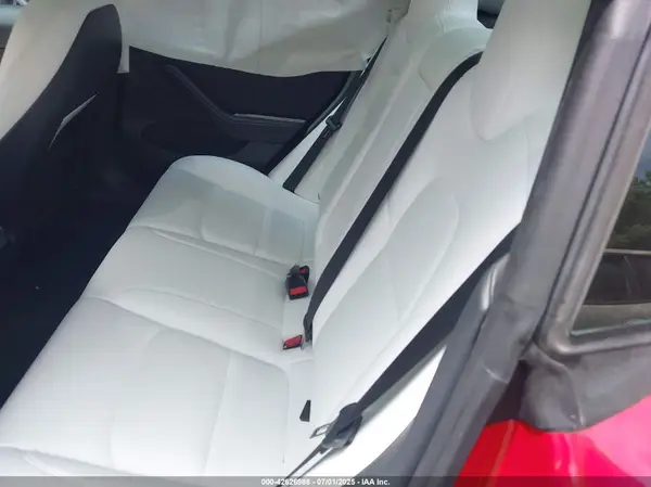 5YJ3E1EA1NF123904 2022 TESLA MODEL 3 - Image 8