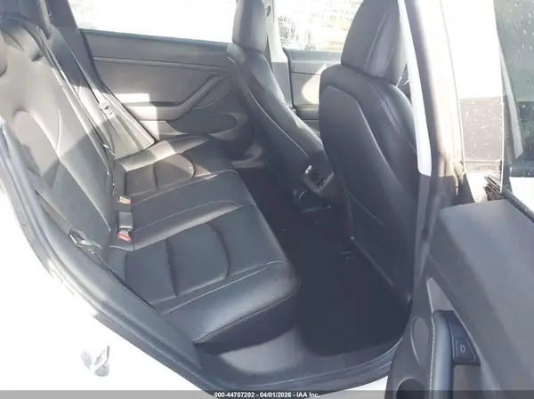 5YJ3E1EA1NF129329 2022 TESLA MODEL 3 - Image 8