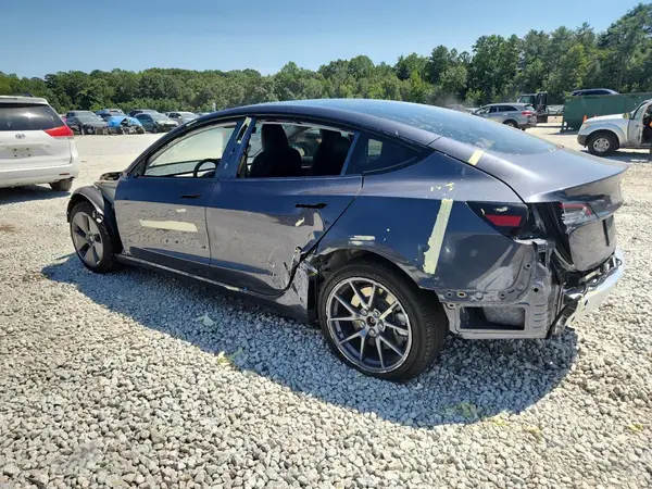 5YJ3E1EA1NF134286 2022 TESLA MODEL 3 - Image 2